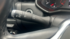 Renault Clio 1.0 TCe 100 Iconic 5dr Petrol Hatchback